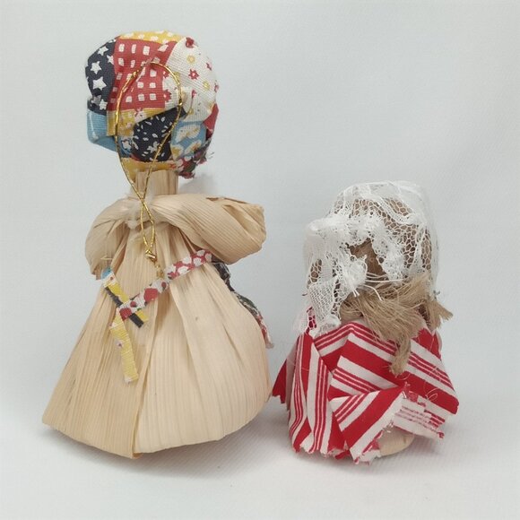 Vintage Christmas Figurine Set Of 2 Carolers Corn Husk & Wood 1980s - Picture 4 of 7